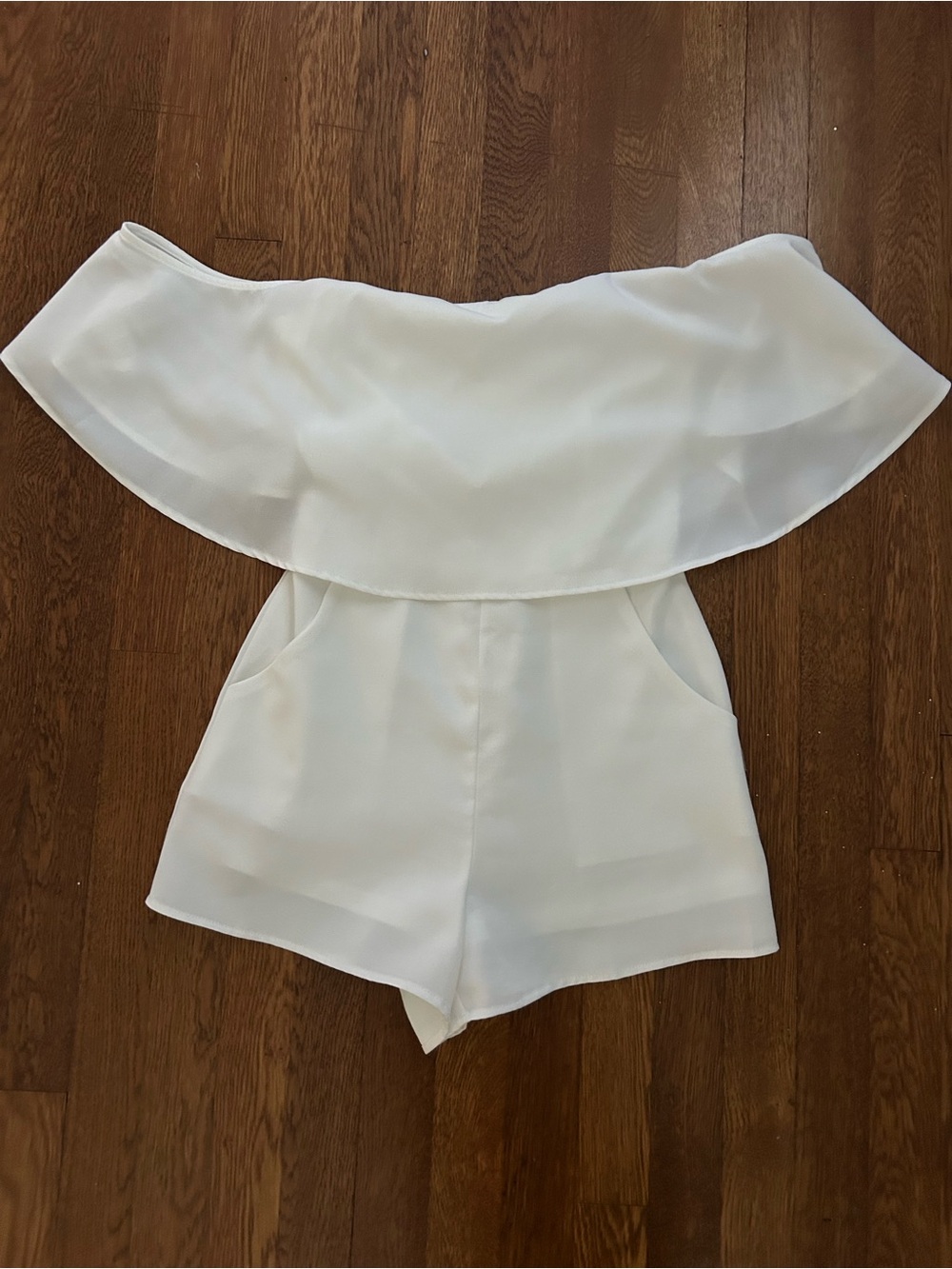 She + Sky White Romper with Ruffle Neckline